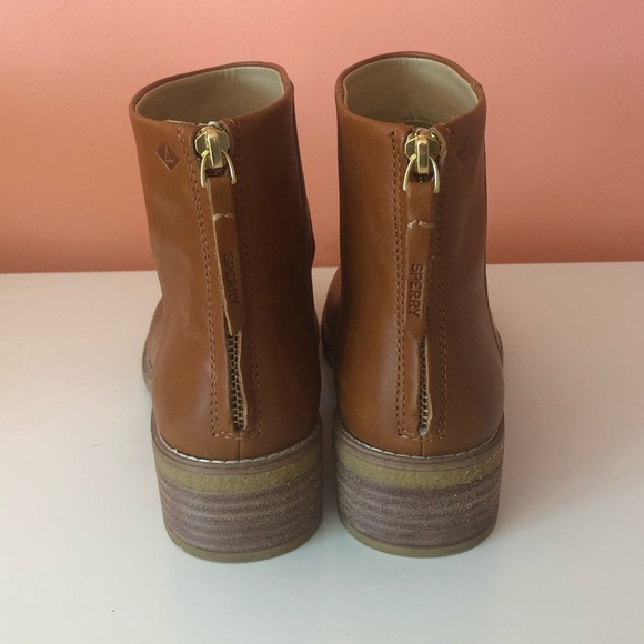❌SOLD❌ Women’s Leather Sperry Booties 👢 - Picture 2 of 8